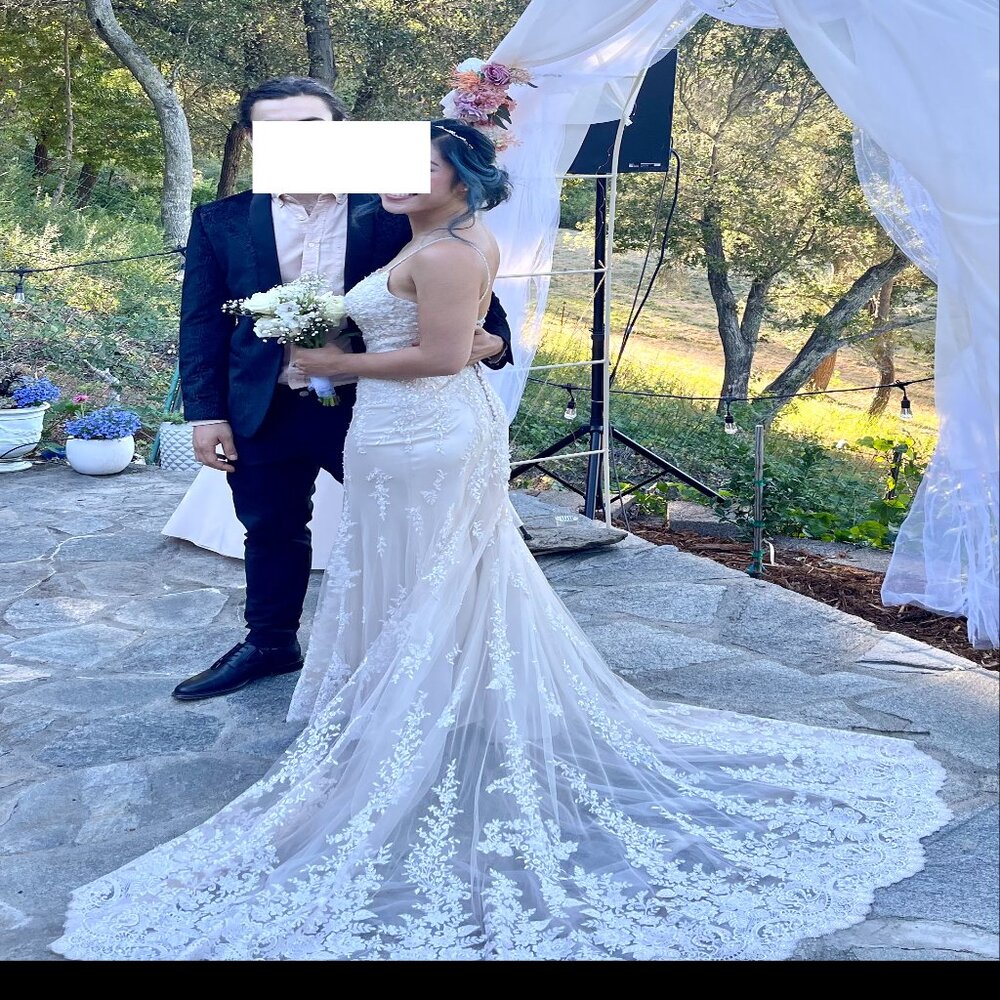 Maggie Sottero wedding gown